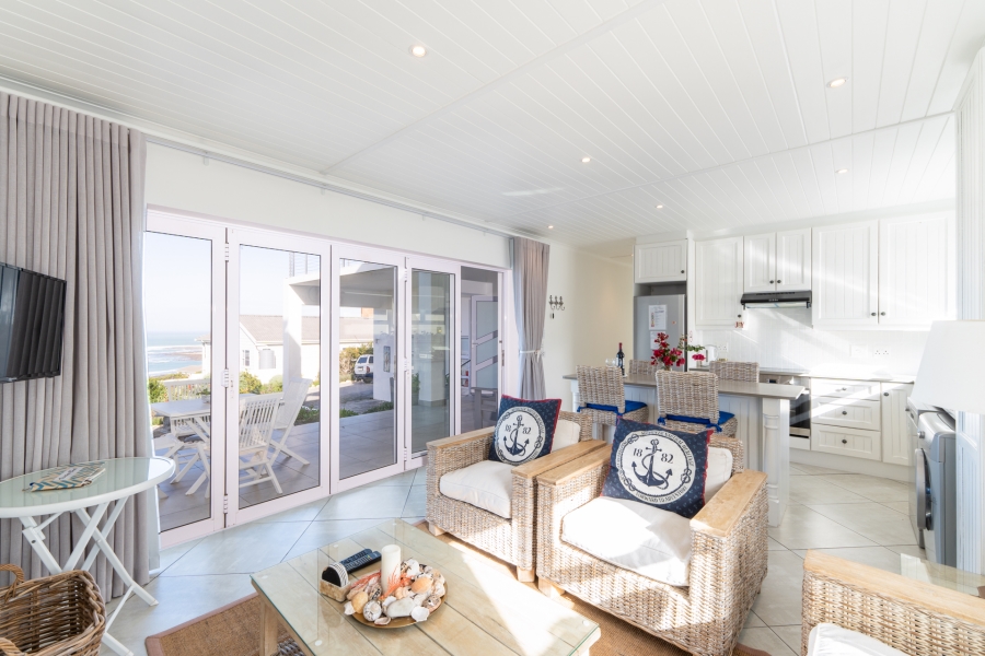 4 Bedroom Property for Sale in Oceanview Heights Western Cape